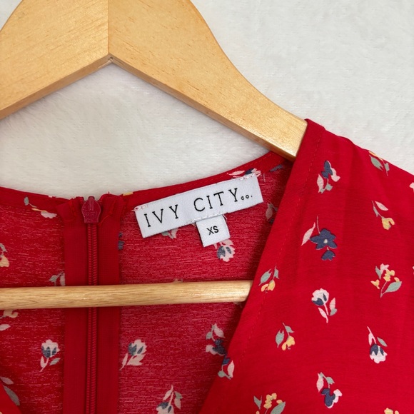 Ivy City Co womens Allie Dress Red Floral midi short sleeve button up size XS - Picture 4 of 9